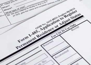 Servicio de inmigración Holguin Tax and Services